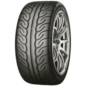 YOKOHAMA ADVAN NEOVA AD08 RS 215/45R17 87W