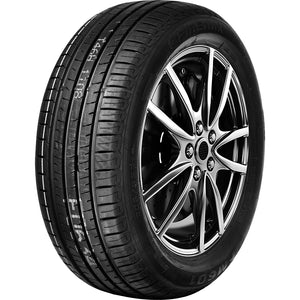 FIREMAX FM601 235/45R18 98W